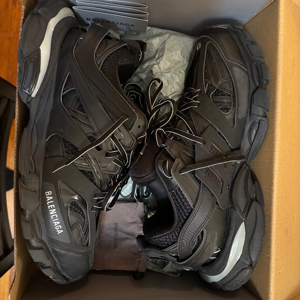 Balenciaga Track LED Size 10 / EU 43
